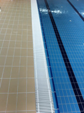 fiona-constructi-piscina-semiolimpica-overflow05